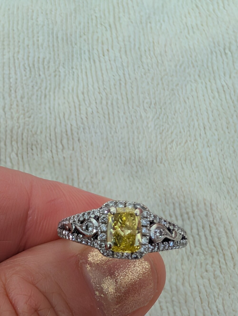 Canary Diamond Gabriel And Co. Engagement Ring - Picture 4 of 9
